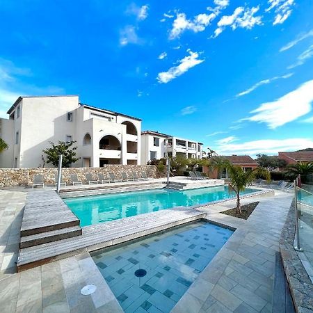 Les Alizes Residence & Spa LʼÎle-Rousse Екстериор снимка