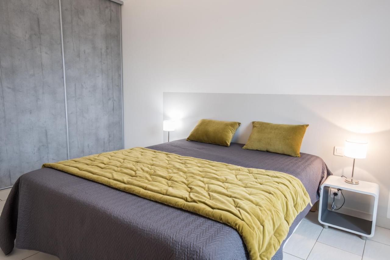 Les Alizes Residence & Spa LʼÎle-Rousse Екстериор снимка