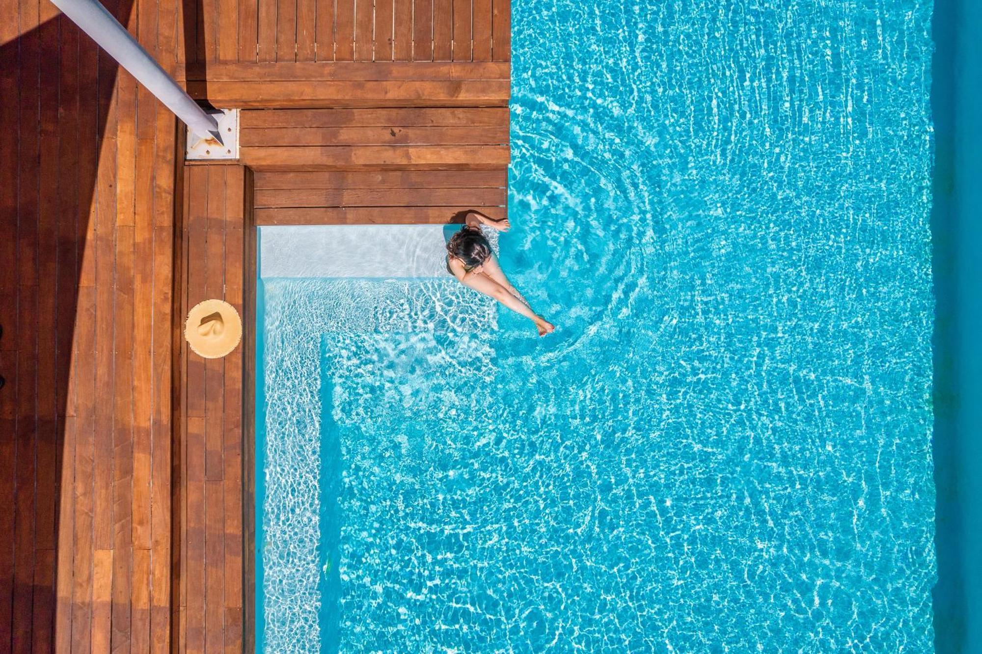 Les Alizes Residence & Spa LʼÎle-Rousse Екстериор снимка