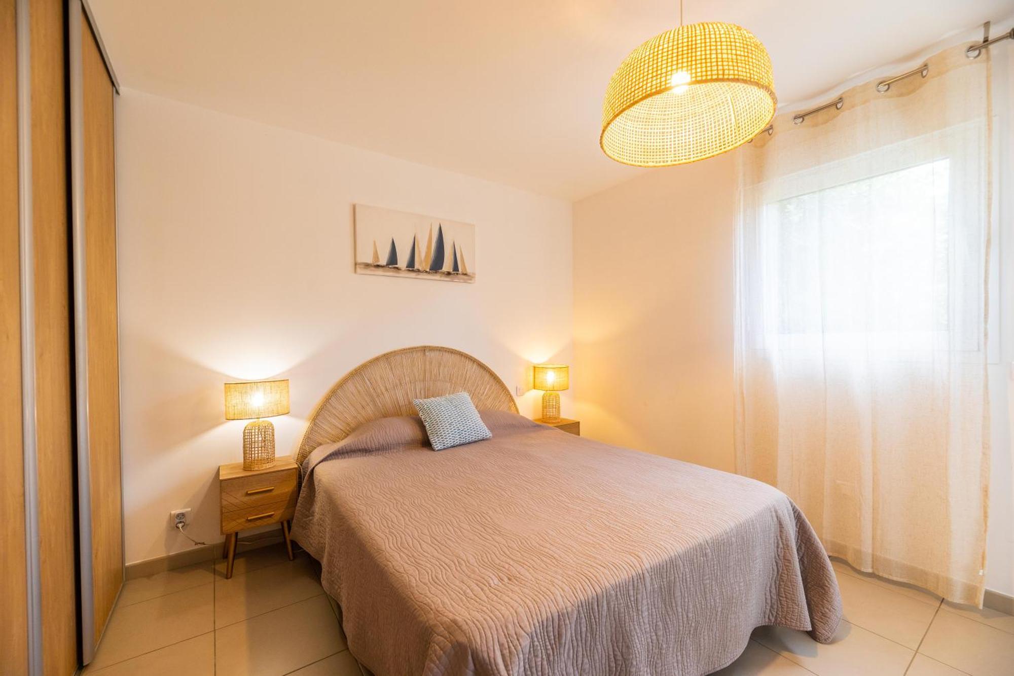 Les Alizes Residence & Spa LʼÎle-Rousse Екстериор снимка