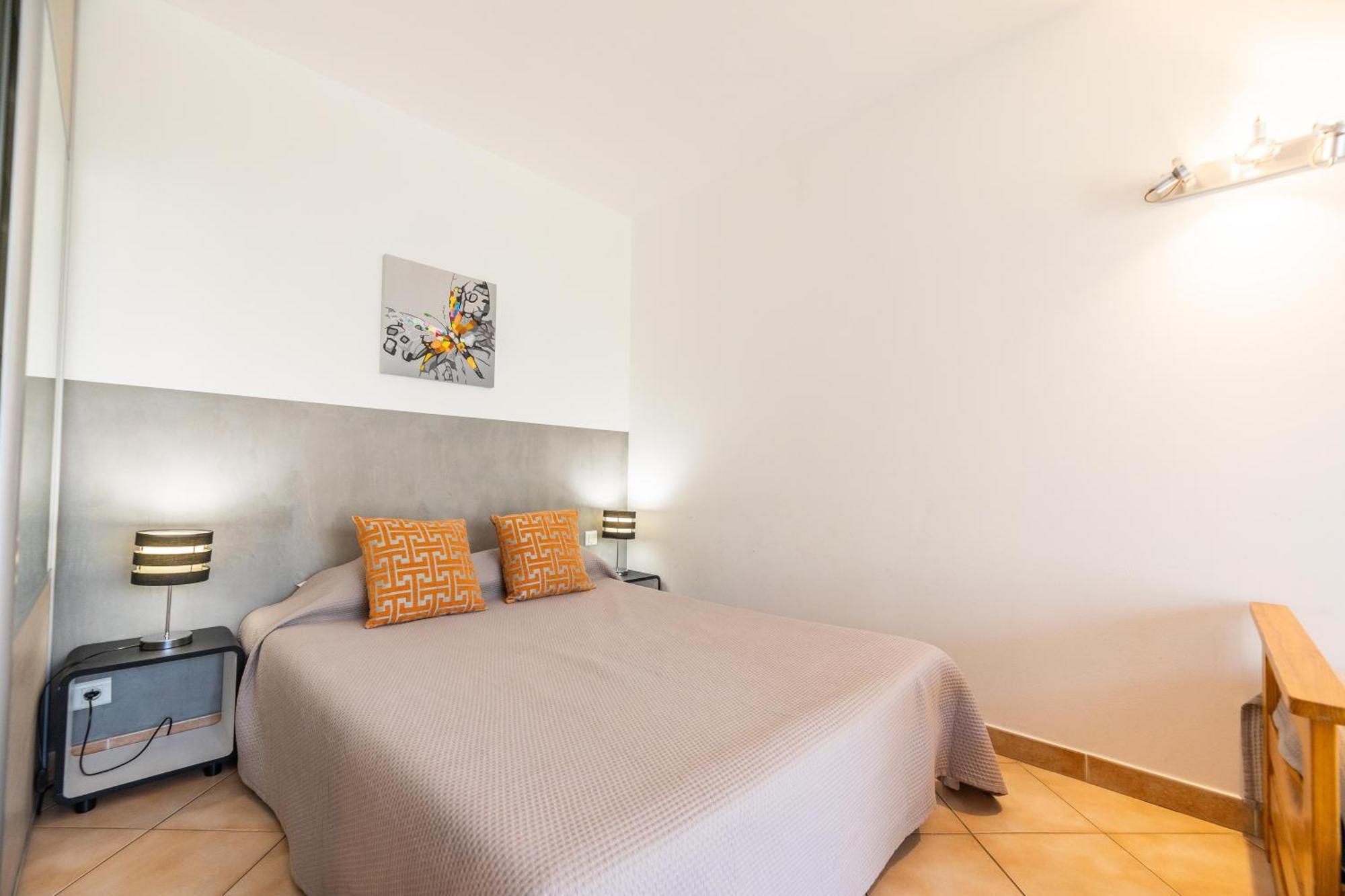 Les Alizes Residence & Spa LʼÎle-Rousse Екстериор снимка